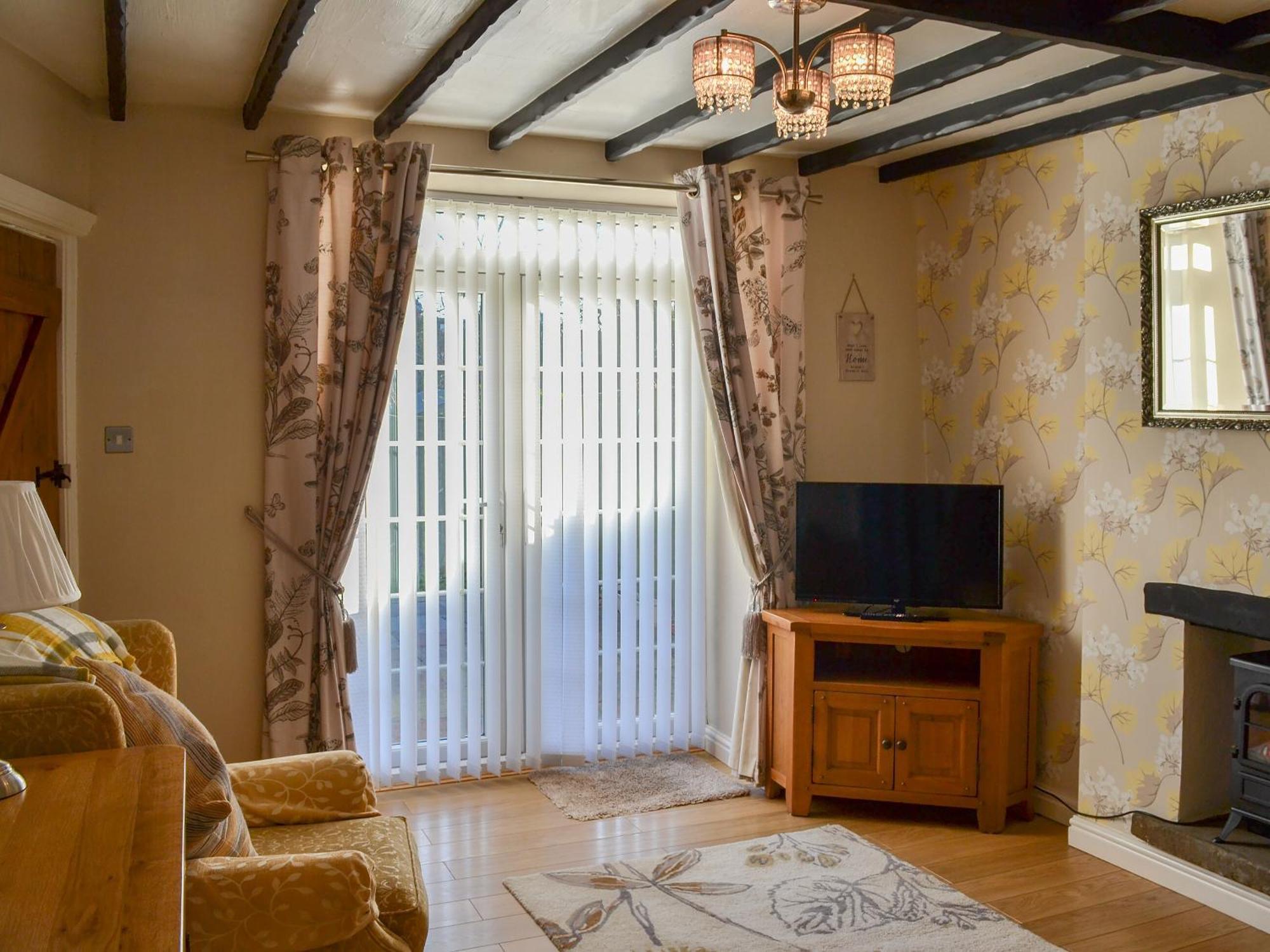 Squirrel Cottage Seamer Экстерьер фото